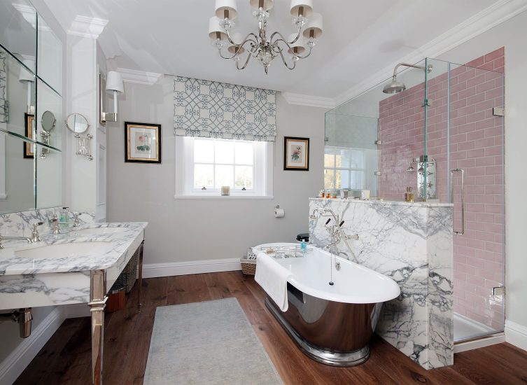 tamar-bath