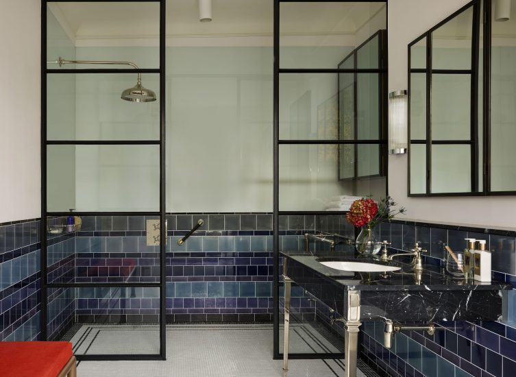 shower-room